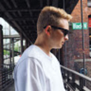 Meet your Posher, Thomas